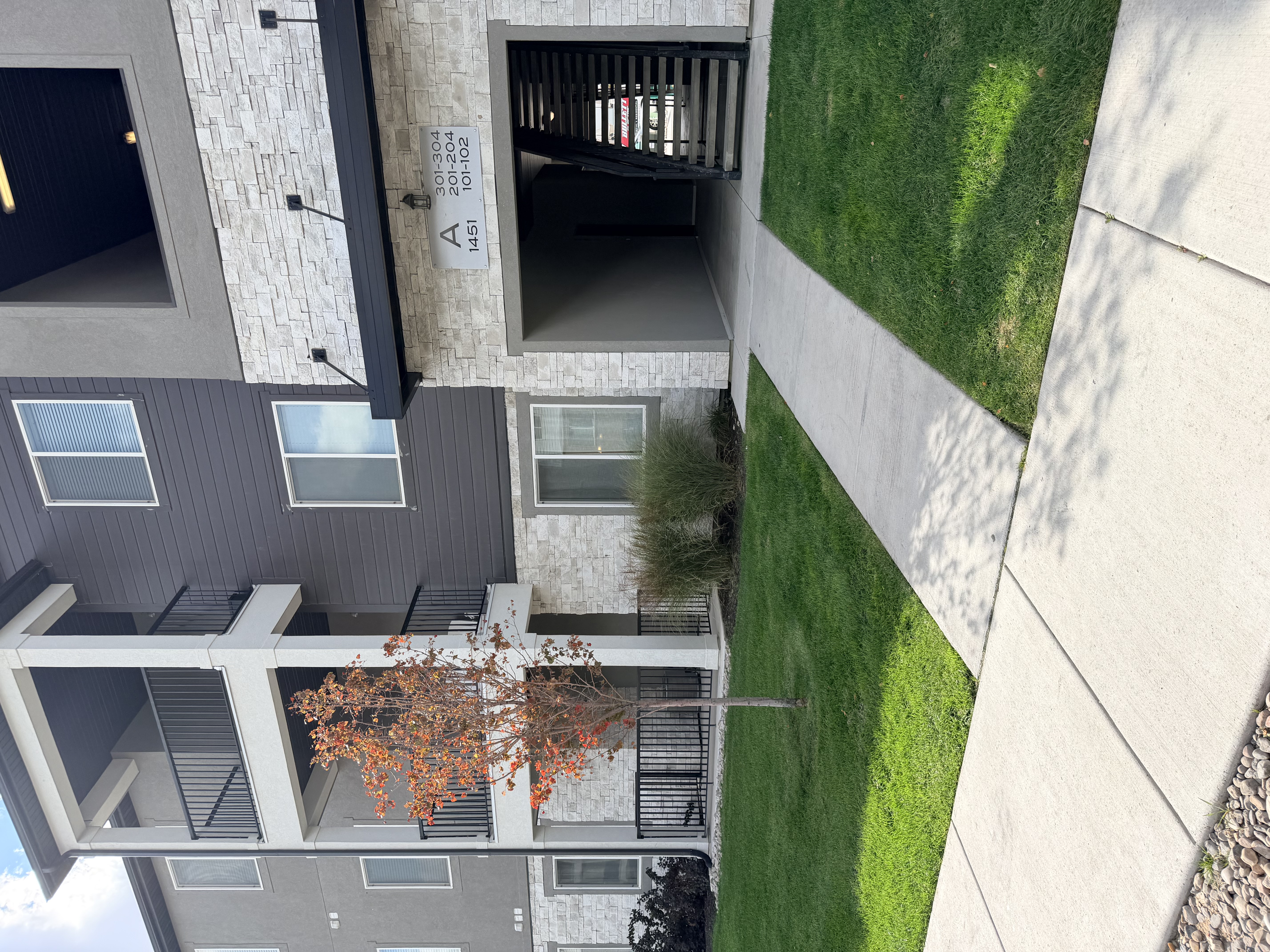 Gardner Point Condominiums